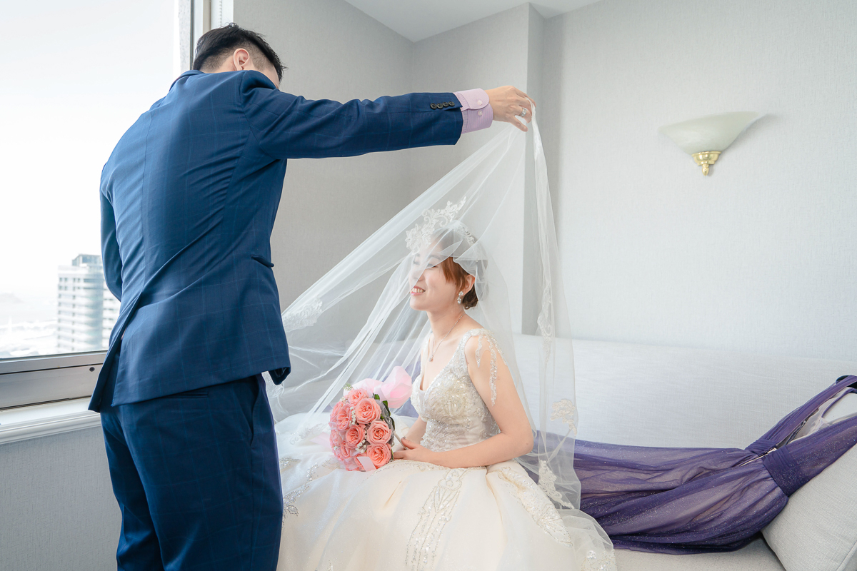 婚禮紀錄、婚攝、婚禮錄影、婚禮拍照、婚錄、婚紗攝影、婚禮攝影師、高雄婚攝、台南婚攝、台中婚攝、台北婚攝、高雄婚錄、台南婚錄