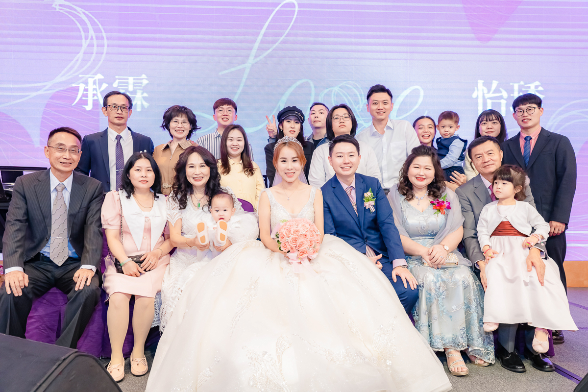 婚禮紀錄、婚攝、婚禮錄影、婚禮拍照、婚錄、婚紗攝影、婚禮攝影師、高雄婚攝、台南婚攝、台中婚攝、台北婚攝、高雄婚錄、台南婚錄