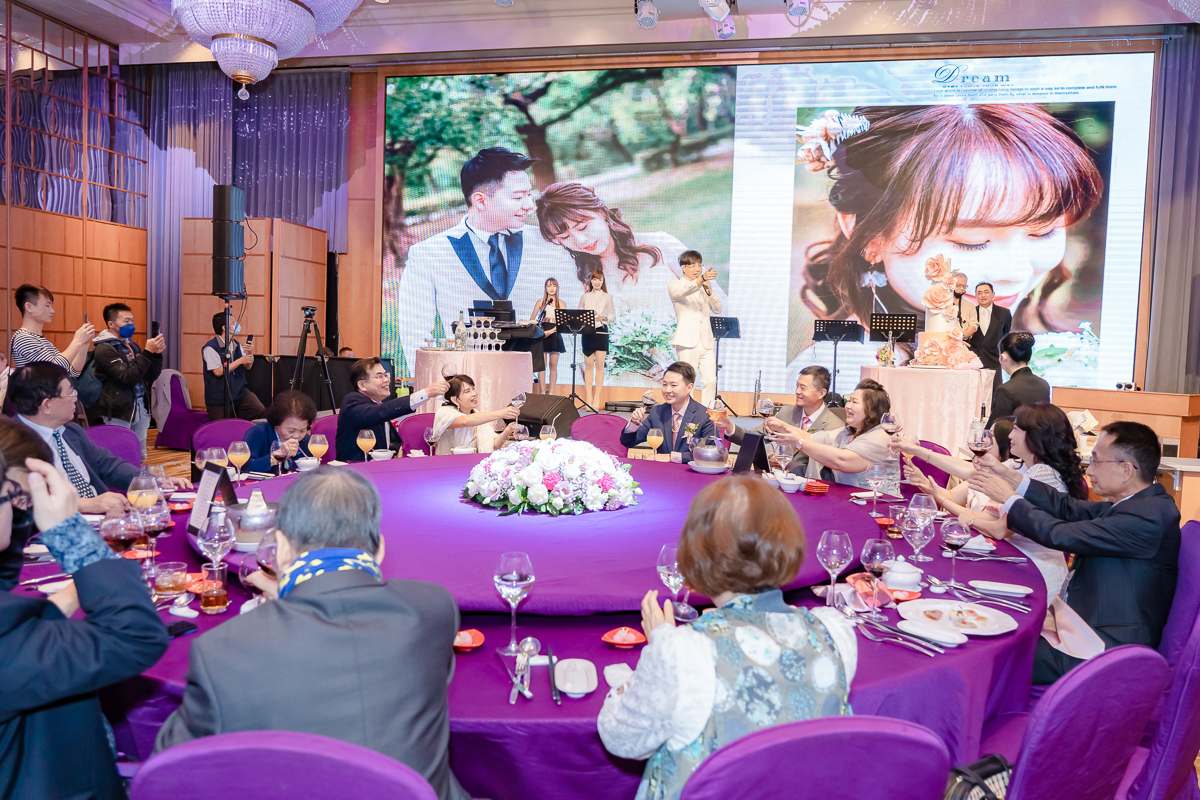 婚禮紀錄、婚攝、婚禮錄影、婚禮拍照、婚錄、婚紗攝影、婚禮攝影師、高雄婚攝、台南婚攝、台中婚攝、台北婚攝、高雄婚錄、台南婚錄