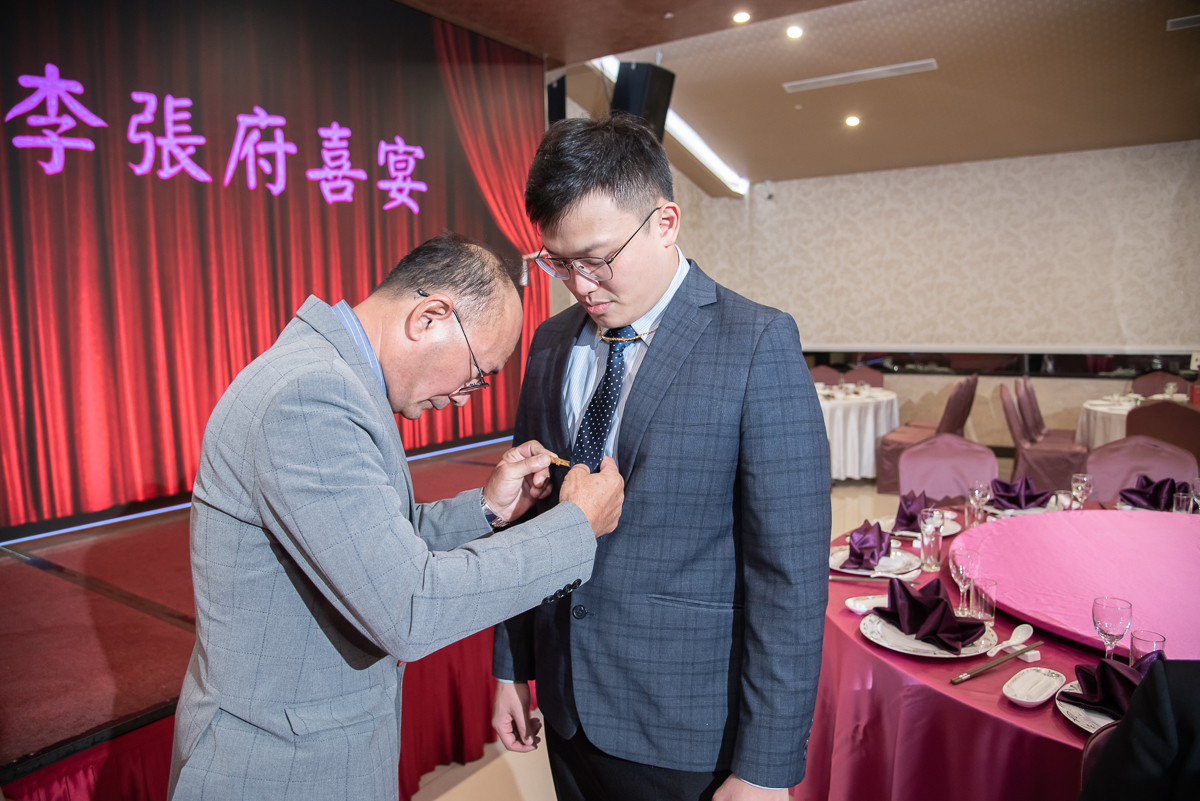 婚禮紀錄、婚攝、婚禮錄影、婚禮拍照、婚錄、婚紗攝影、婚禮攝影師、高雄婚攝、台南婚攝、台中婚攝、台北婚攝、高雄婚錄、台南婚錄