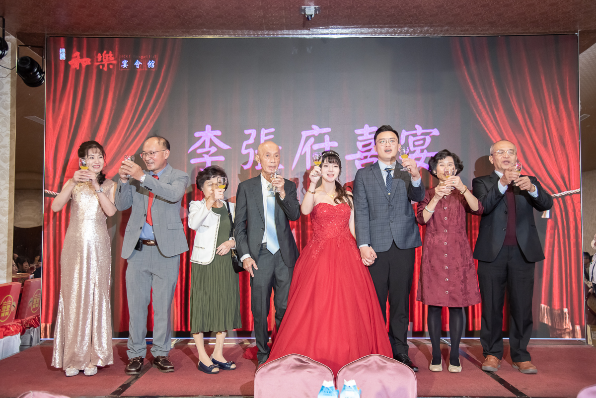 婚禮紀錄、婚攝、婚禮錄影、婚禮拍照、婚錄、婚紗攝影、婚禮攝影師、高雄婚攝、台南婚攝、台中婚攝、台北婚攝、高雄婚錄、台南婚錄