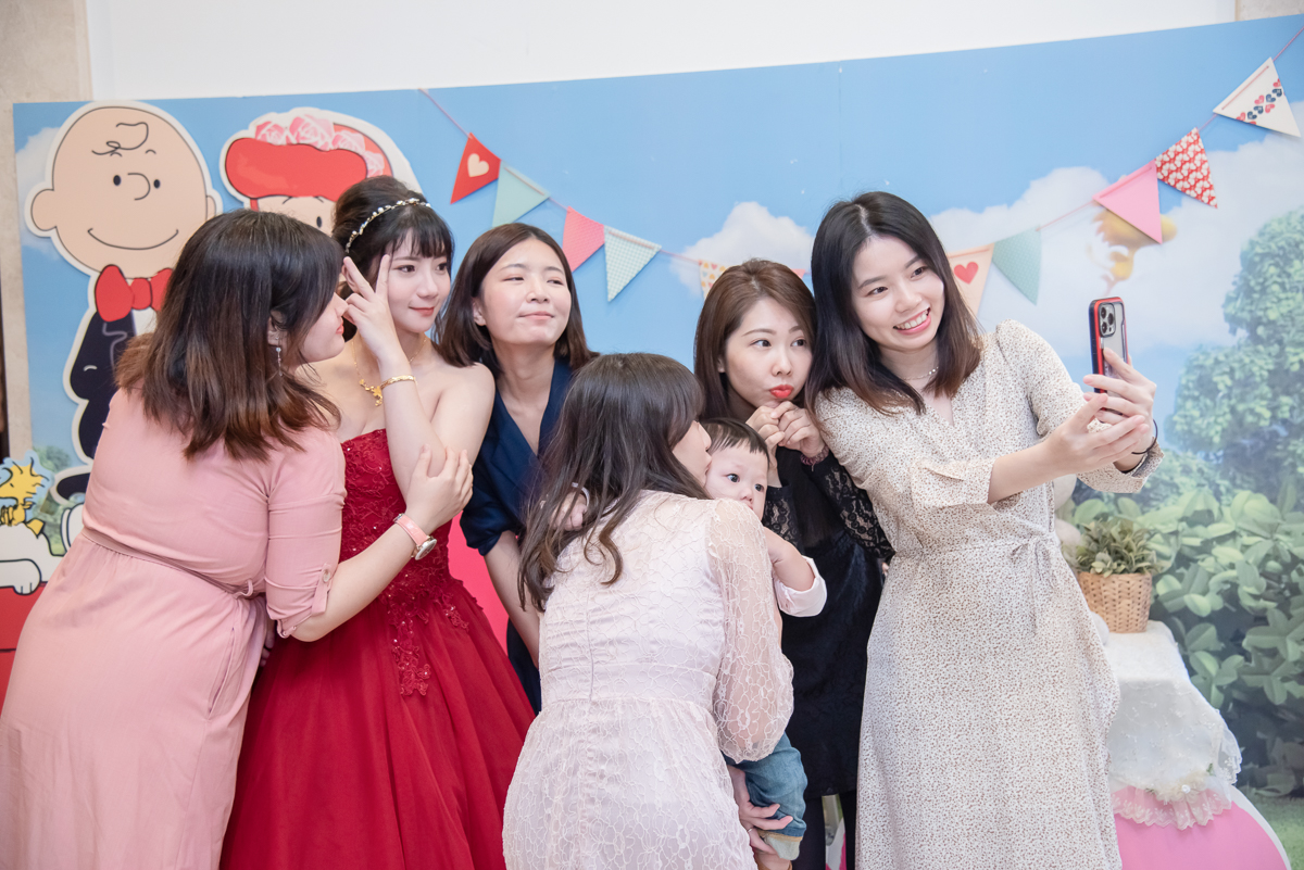 婚禮紀錄、婚攝、婚禮錄影、婚禮拍照、婚錄、婚紗攝影、婚禮攝影師、高雄婚攝、台南婚攝、台中婚攝、台北婚攝、高雄婚錄、台南婚錄