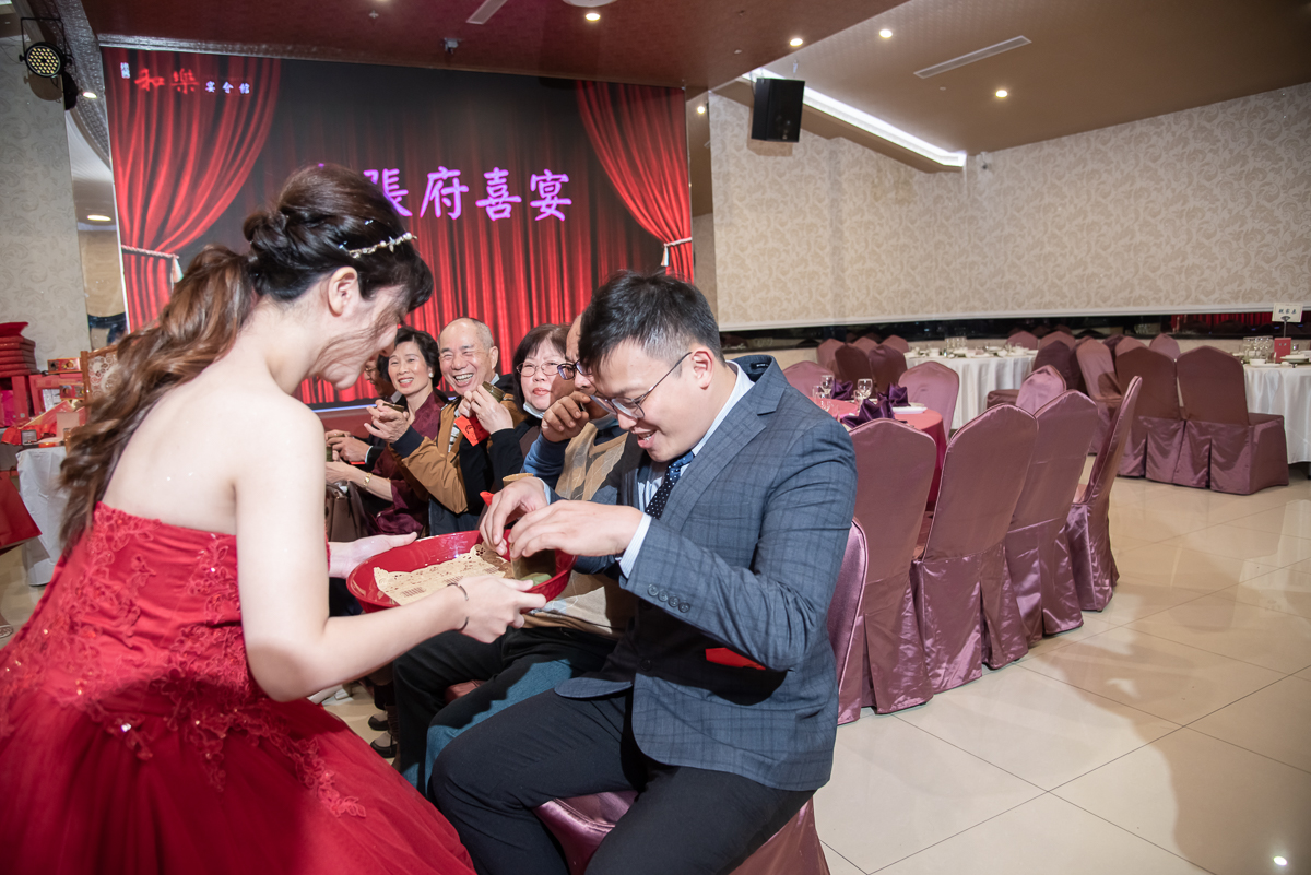 婚禮紀錄、婚攝、婚禮錄影、婚禮拍照、婚錄、婚紗攝影、婚禮攝影師、高雄婚攝、台南婚攝、台中婚攝、台北婚攝、高雄婚錄、台南婚錄