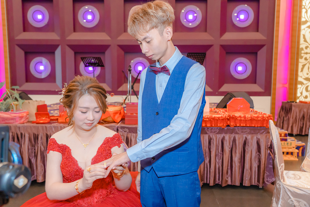 婚禮紀錄、婚攝、婚禮錄影、婚禮拍照、婚錄、婚紗攝影、婚禮攝影師、高雄婚攝、台南婚攝、台中婚攝、台北婚攝、高雄婚錄、台南婚錄