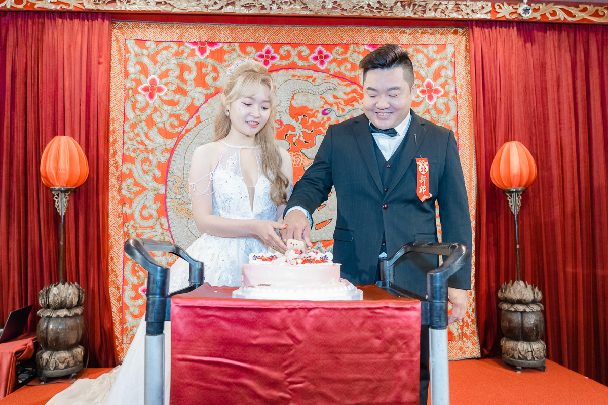 婚禮紀錄、婚攝、婚禮錄影、婚禮拍照、婚錄、婚紗攝影、婚禮攝影師、高雄婚攝、台南婚攝、台中婚攝、台北婚攝、高雄婚錄、台南婚錄
