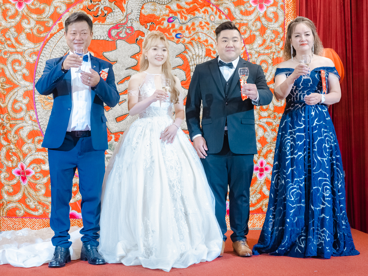 婚禮紀錄、婚攝、婚禮錄影、婚禮拍照、婚錄、婚紗攝影、婚禮攝影師、高雄婚攝、台南婚攝、台中婚攝、台北婚攝、高雄婚錄、台南婚錄