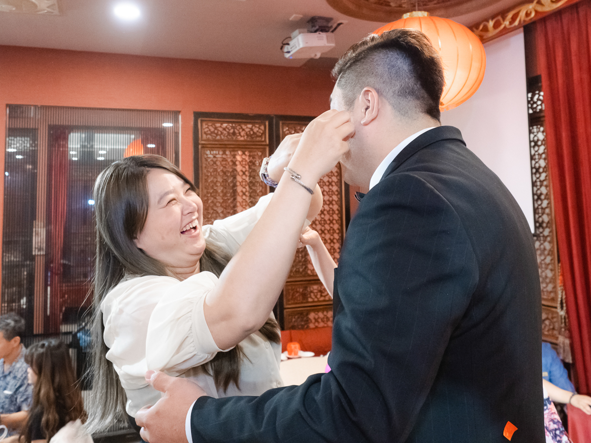 婚禮紀錄、婚攝、婚禮錄影、婚禮拍照、婚錄、婚紗攝影、婚禮攝影師、高雄婚攝、台南婚攝、台中婚攝、台北婚攝、高雄婚錄、台南婚錄