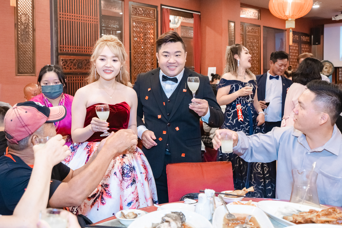 婚禮紀錄、婚攝、婚禮錄影、婚禮拍照、婚錄、婚紗攝影、婚禮攝影師、高雄婚攝、台南婚攝、台中婚攝、台北婚攝、高雄婚錄、台南婚錄