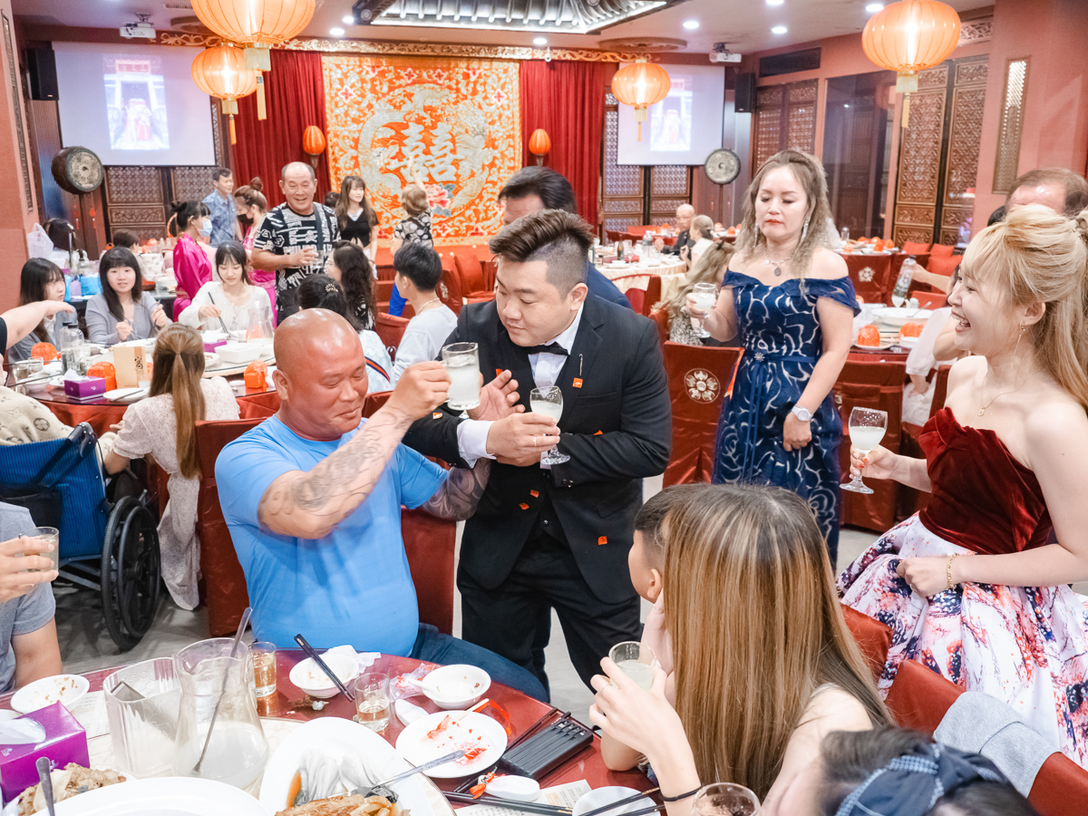 婚禮紀錄、婚攝、婚禮錄影、婚禮拍照、婚錄、婚紗攝影、婚禮攝影師、高雄婚攝、台南婚攝、台中婚攝、台北婚攝、高雄婚錄、台南婚錄