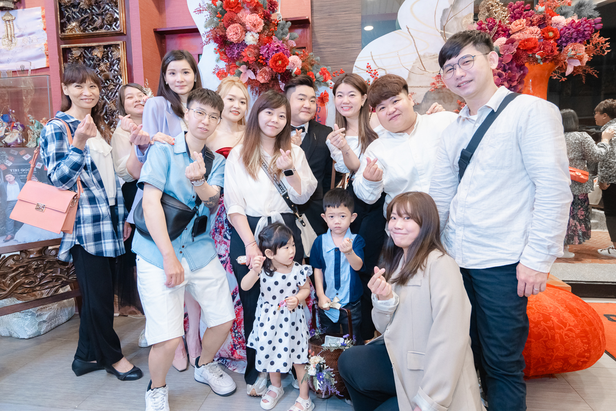 婚禮紀錄、婚攝、婚禮錄影、婚禮拍照、婚錄、婚紗攝影、婚禮攝影師、高雄婚攝、台南婚攝、台中婚攝、台北婚攝、高雄婚錄、台南婚錄