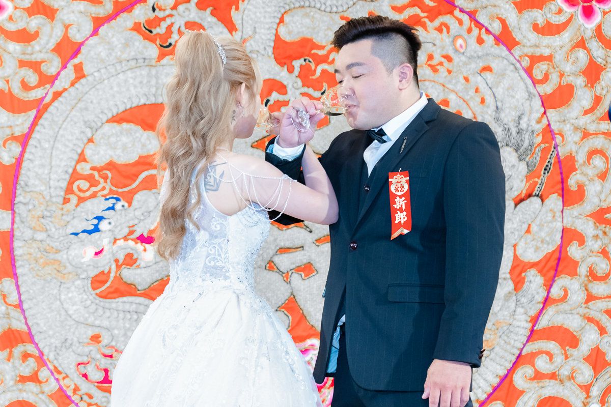 婚禮紀錄、婚攝、婚禮錄影、婚禮拍照、婚錄、婚紗攝影、婚禮攝影師、高雄婚攝、台南婚攝、台中婚攝、台北婚攝、高雄婚錄、台南婚錄